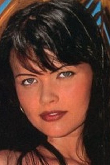 Tania Russof Tania Russof