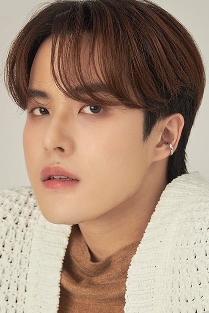 Allan Asawasuebsakul Allan Asawasuebsakul