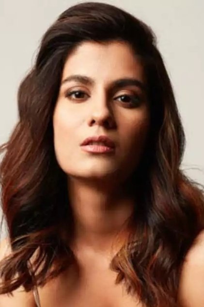 Shreya Dhanwanthary Shreya Dhanwanthary