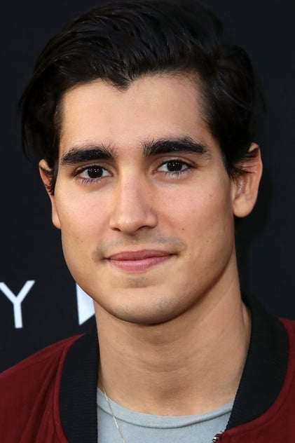 Henry Zaga Profilbild