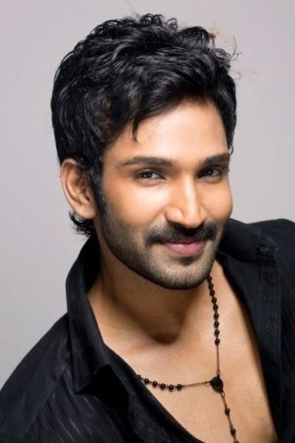 Aadhi Pinisetty Aadhi Pinisetty