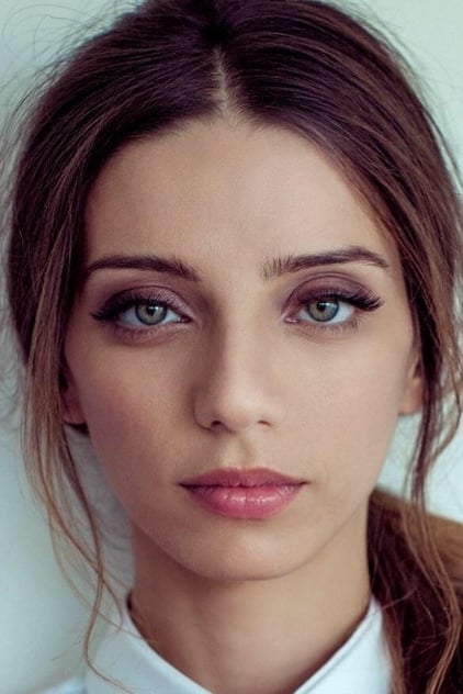 Angela Sarafyan Profilbild