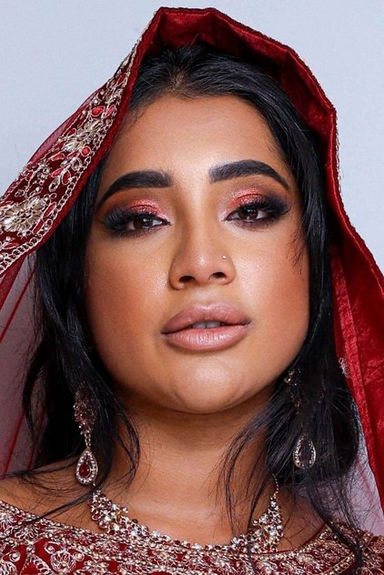 Yasmina Khan Yasmina Khan