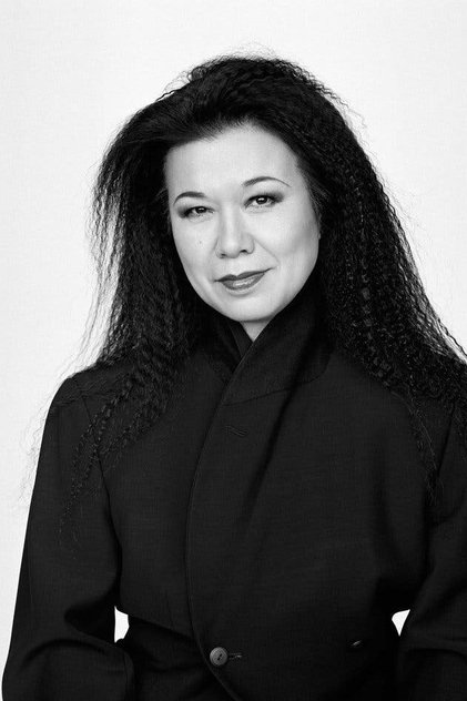 Eiko Ishioka Eiko Ishioka