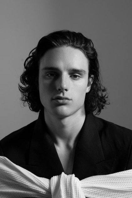 Harry Collett Harry Collett