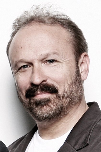 Daryl Stuermer Daryl Stuermer