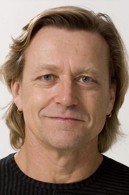 Michael Hurst Michael Hurst
