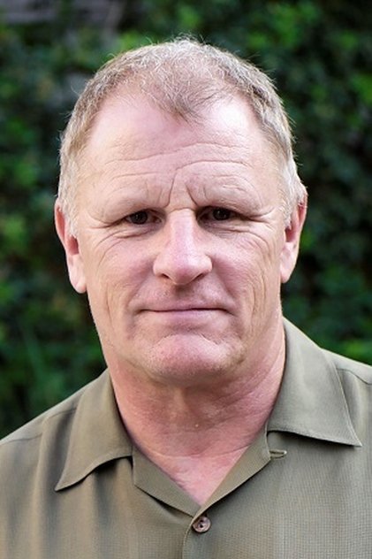 Gordon Clapp Gordon Clapp