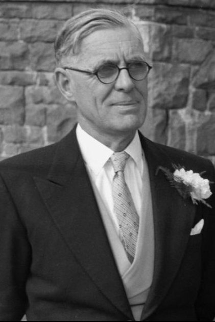Ifan ab Owen Edwards Ifan ab Owen Edwards