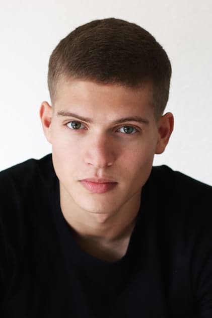 Josha Stradowski Profilbild