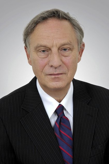 Krzysztof Piesiewicz Krzysztof Piesiewicz