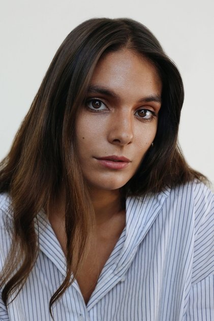 Caitlin Stasey Profilbild