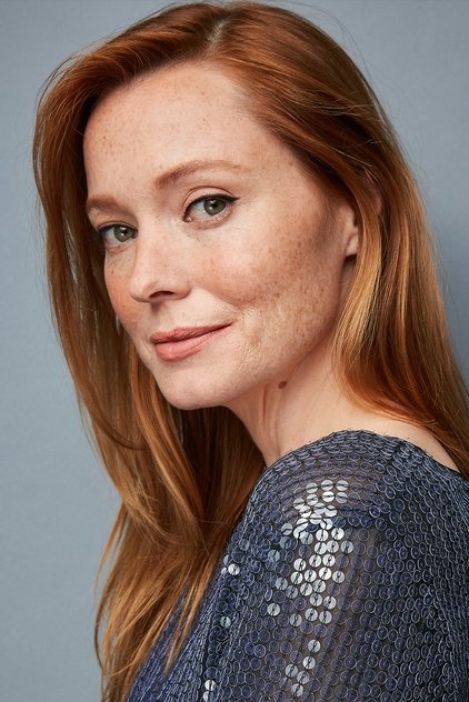 Samantha Sloyan Samantha Sloyan