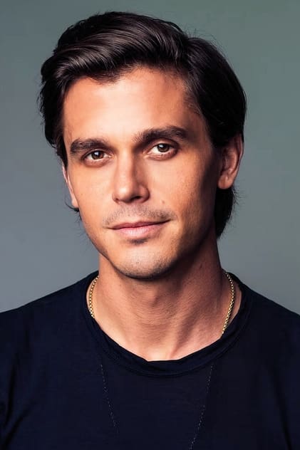 Antoni Porowski Profilbild