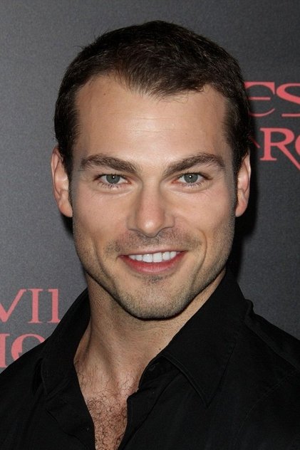 Shawn Roberts Shawn Roberts