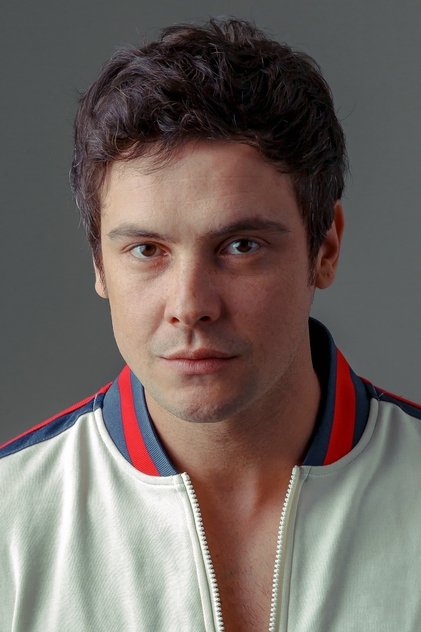 Sérgio Guizé Sérgio Guizé