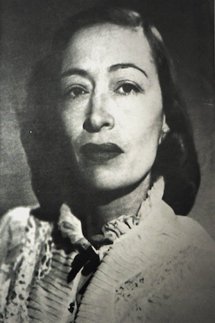 Lupe Carriles Lupe Carriles