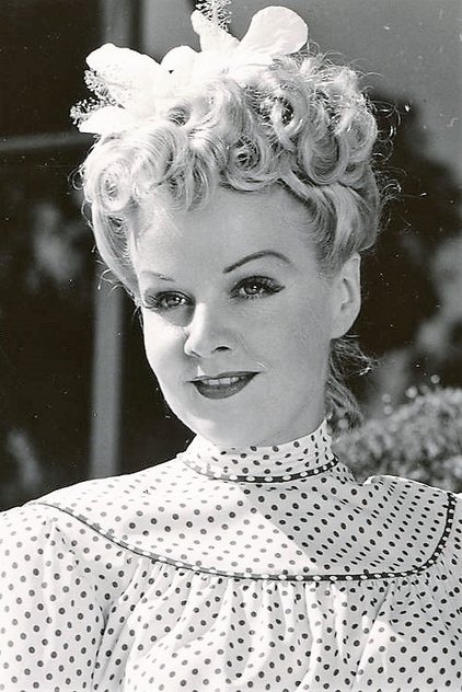 Ariel Heath Ariel Heath