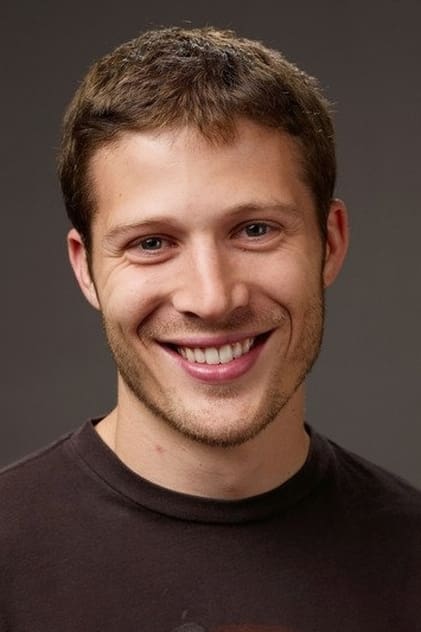 Zach Gilford Profilbild