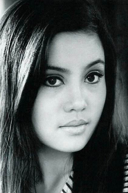 Polly Shang-Kuan Ling-Feng - 4