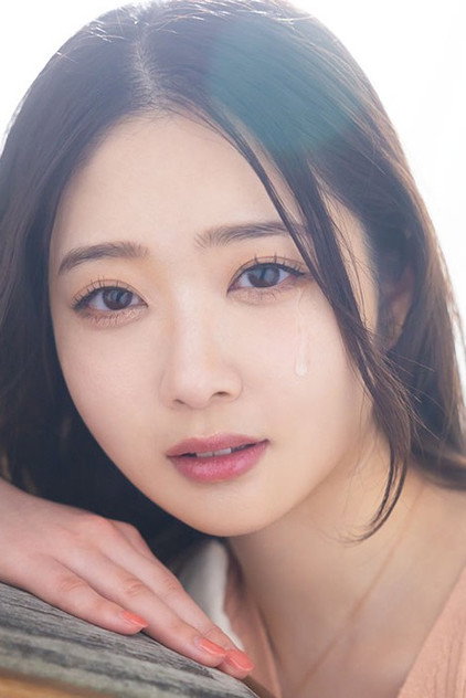 Ema Futaba photo 9