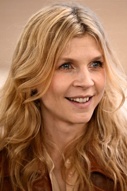 Clémence Poésy - 5