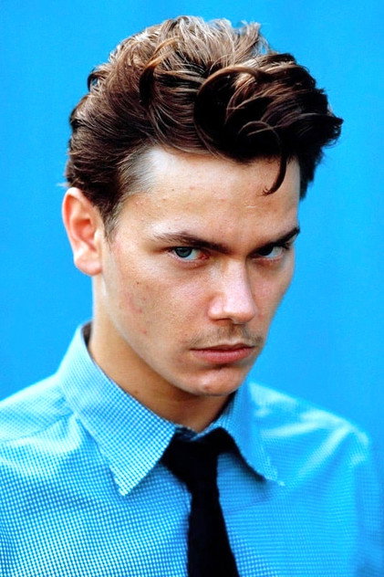 River Phoenix - 4