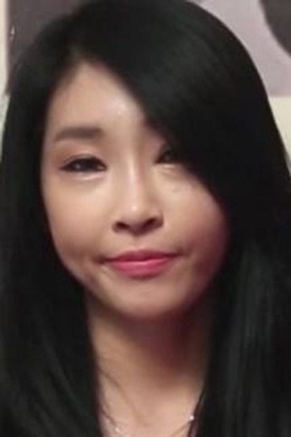 Ji Won photo 2