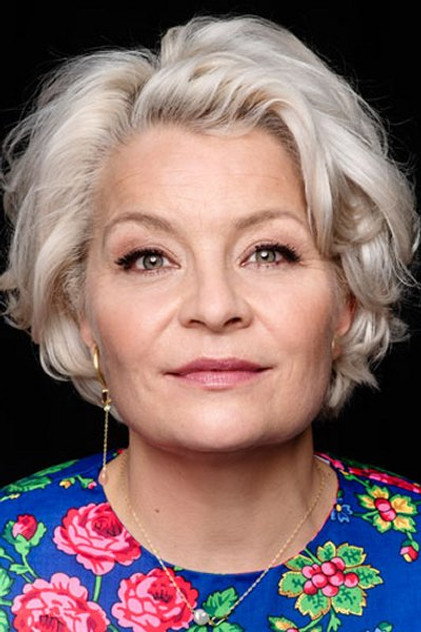 Signe Lindkvist - 6