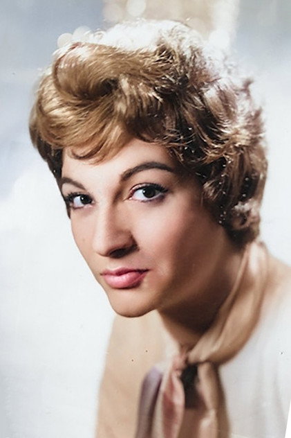 Ayfer Feray photo 8