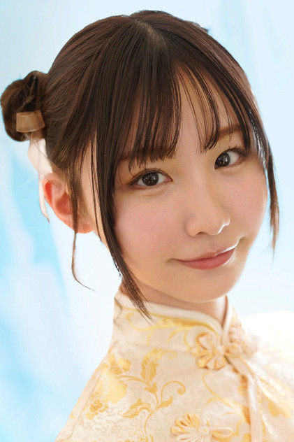 Nia photo 4
