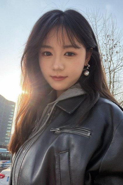 白钰彤