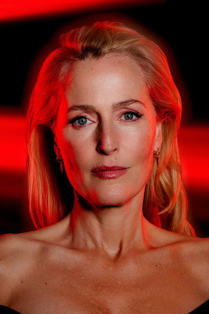 Gillian Anderson - 9