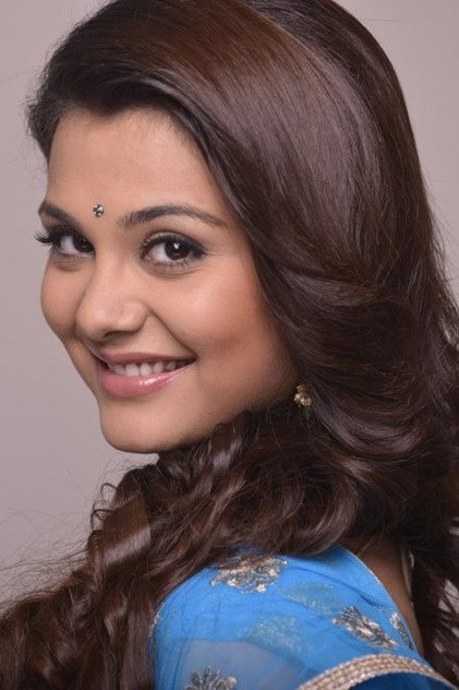 Nazia Hussain photo 2