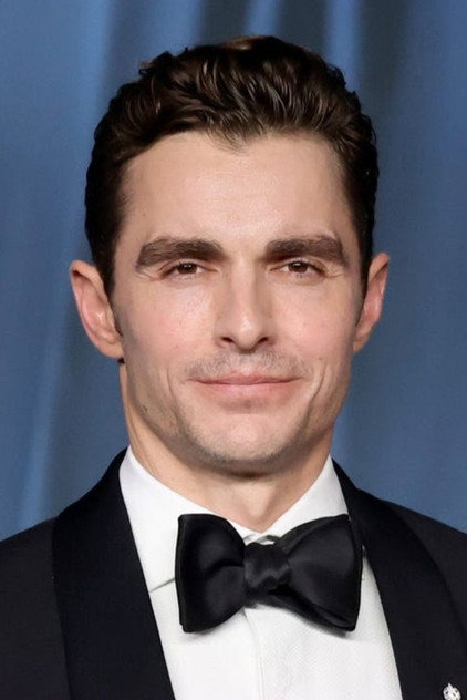 Dave Franco photo 6