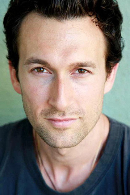 Aaron Lazar photo 4