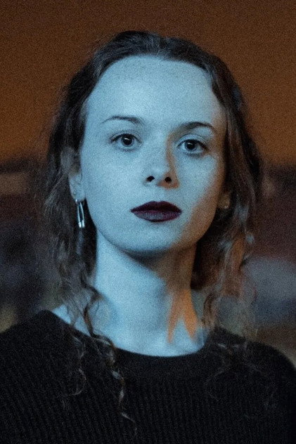 Amber Piddington photo 3