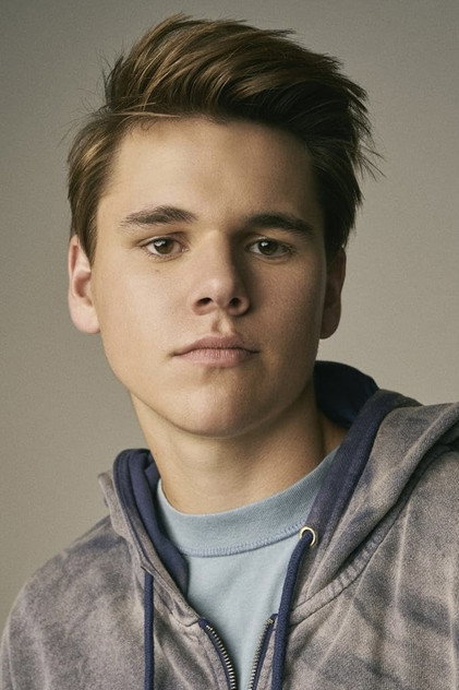 Gavin White photo 3