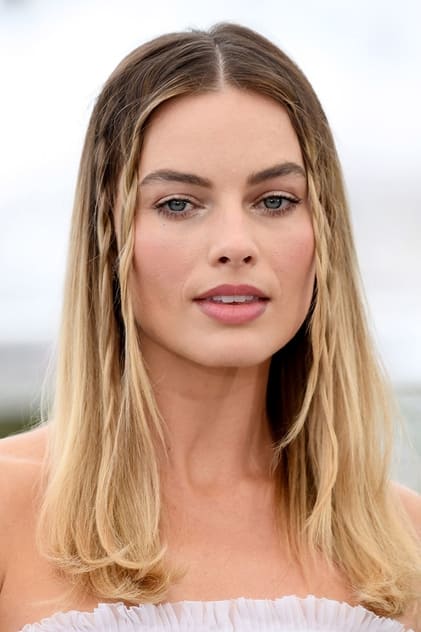 Margot Robbie - 14