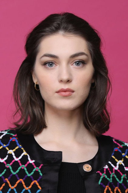 Anamaria Vartolomei photo 16