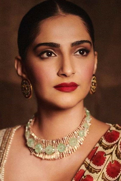 Sonam Kapoor Ahuja - 6