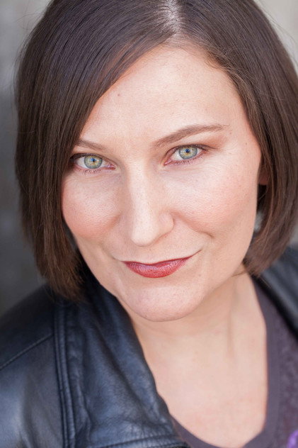 Carrie Newell photo 3