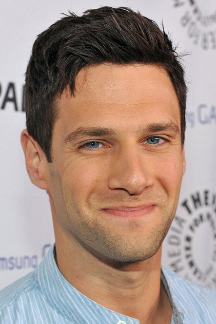 Justin Bartha - 10