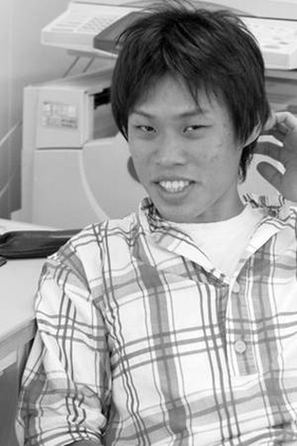 Tomoya Kanazawa Tomoya Kanazawa