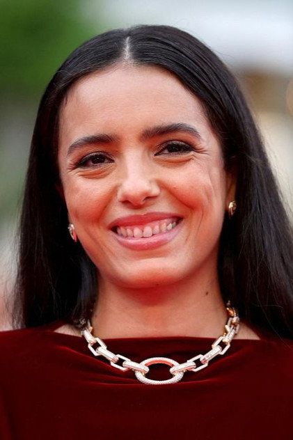Hafsia Herzi photo 9