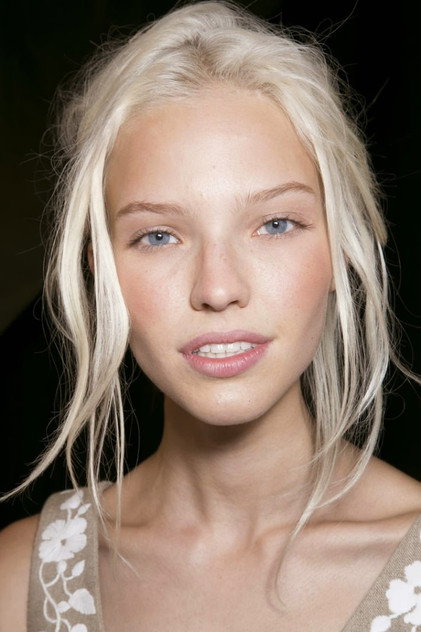Sasha Luss - 4
