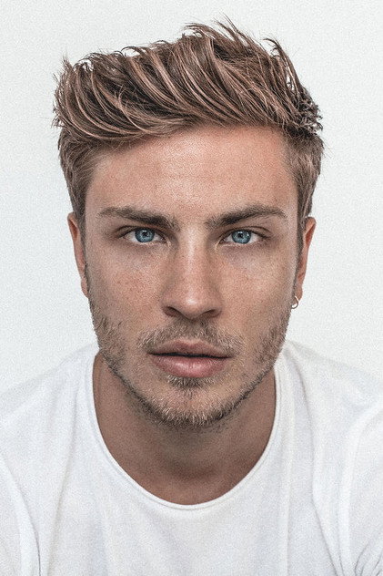 Jannik Schümann - 7