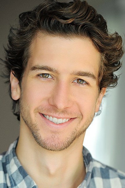 Evan Todd photo 3