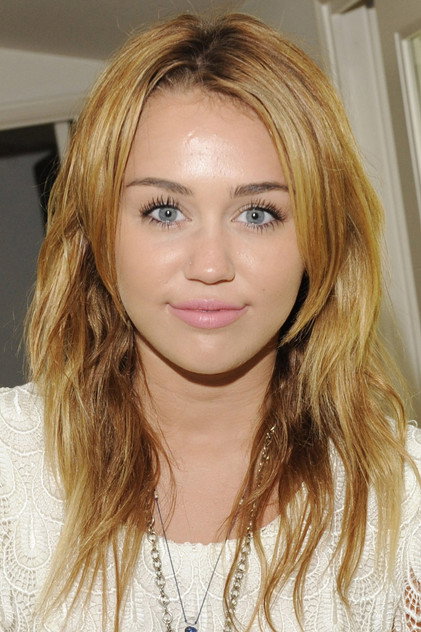 Miley Cyrus - 15