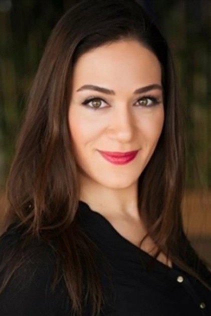 Özge Borak - 10